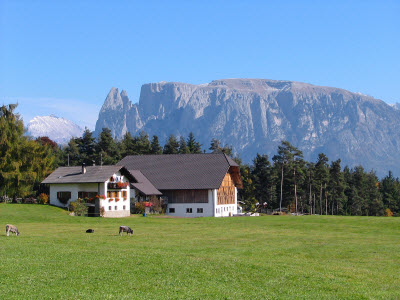Bauernhof in Südtirol (Thommy Weiss / pixelio.de)